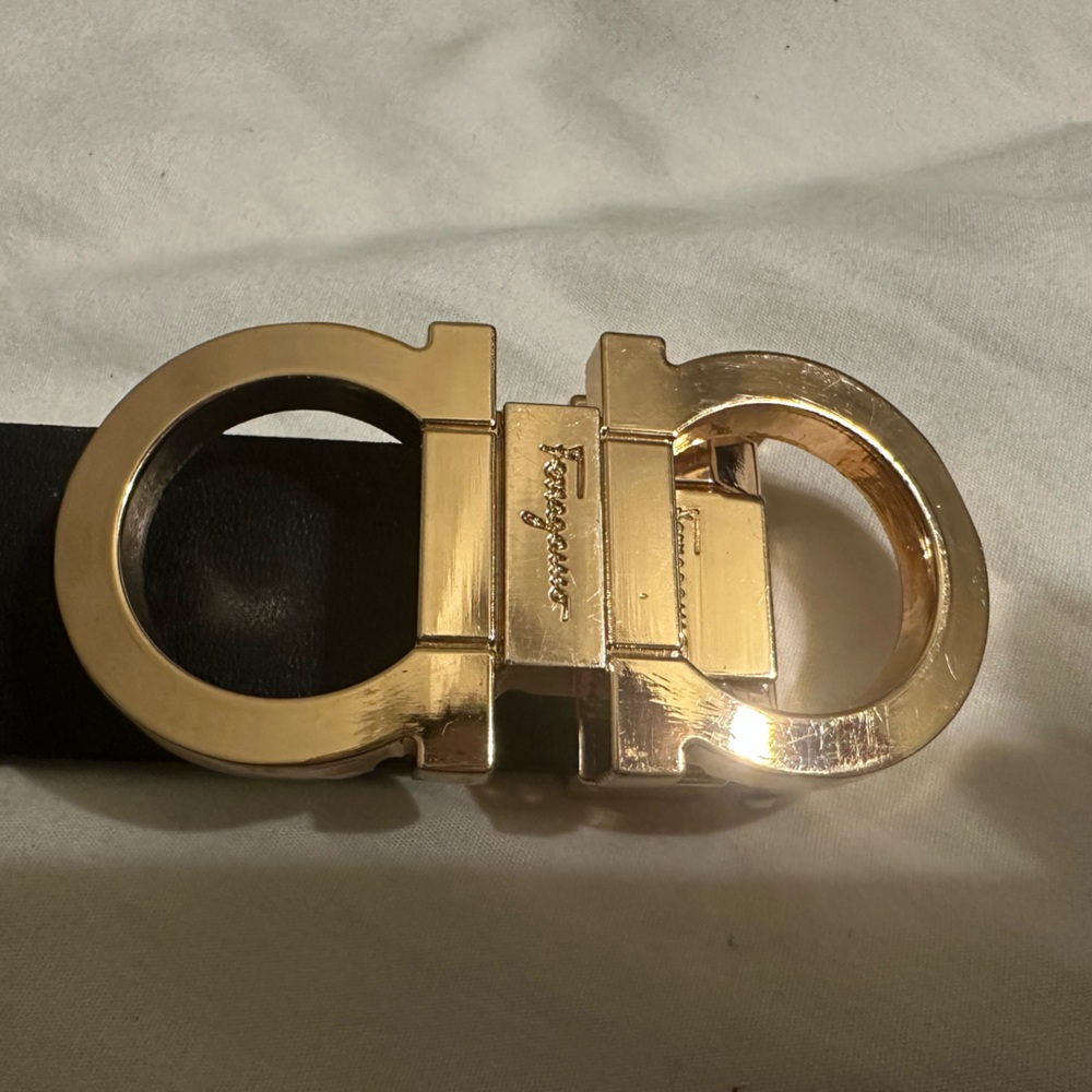 Salvatore Ferragamo Black Leather Belt